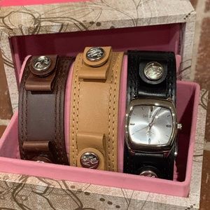 Billabong Watch with Interchangeable Leather Bands